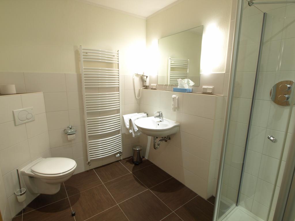 Hotel Landhaus Silbertanne Ротенбург ан дер Фулда Екстериор снимка